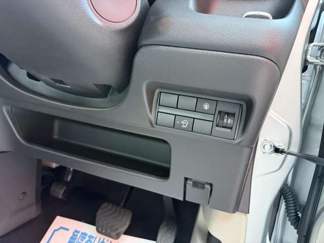車両画像8