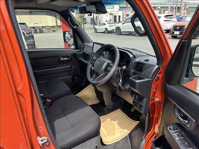 車両画像4