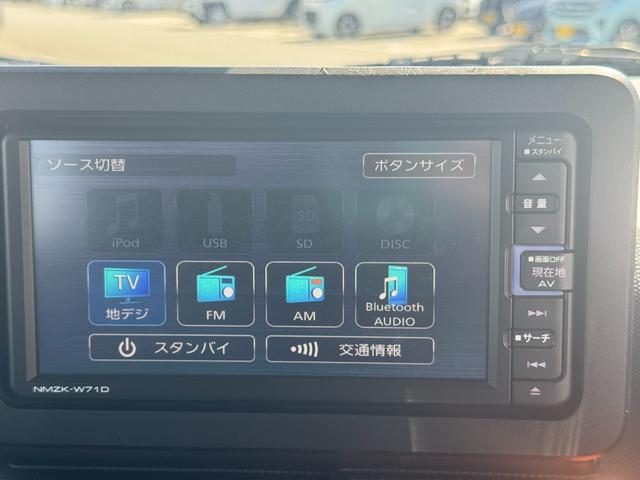車両画像24