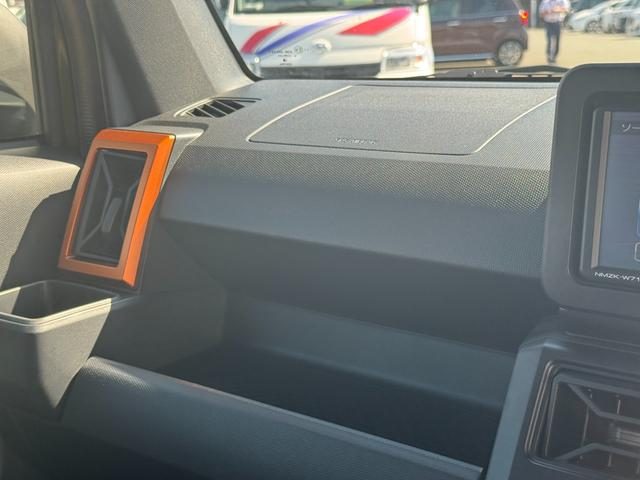 車両画像26