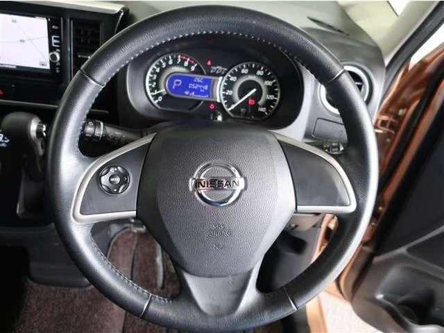 車両画像16