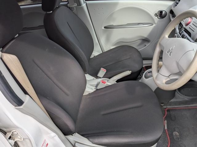車両画像18