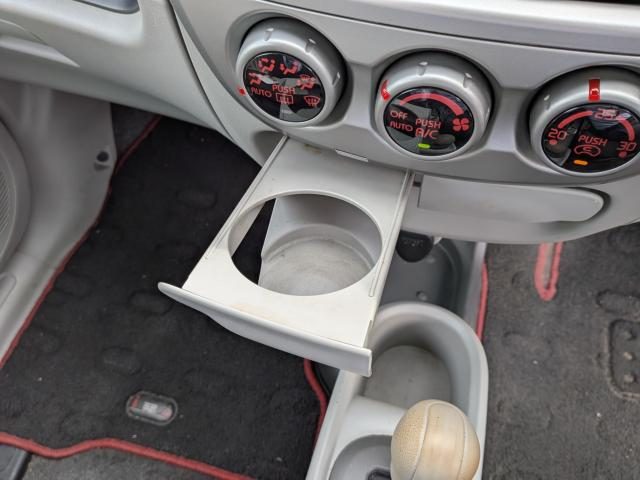 車両画像30