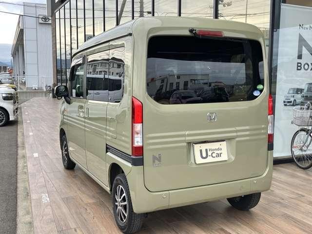 車両画像12