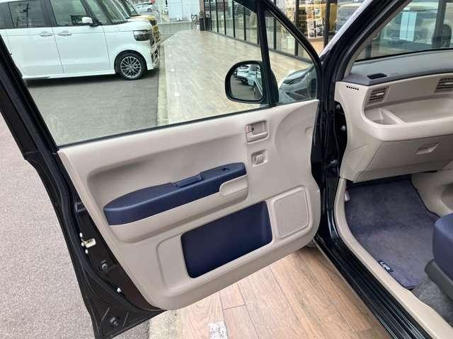 車両画像11