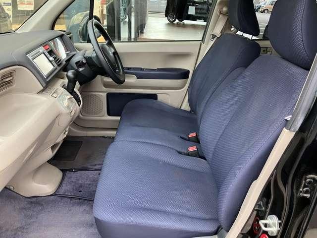 車両画像13