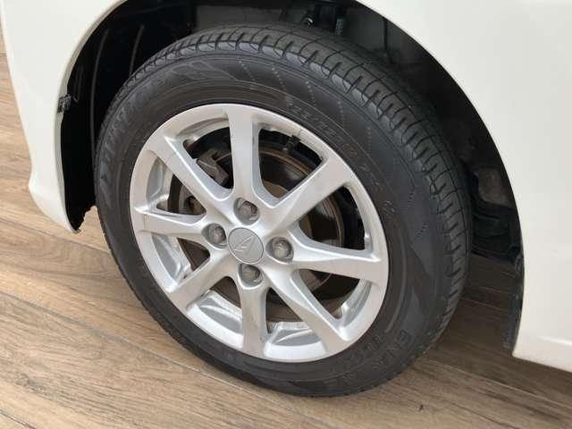 車両画像13