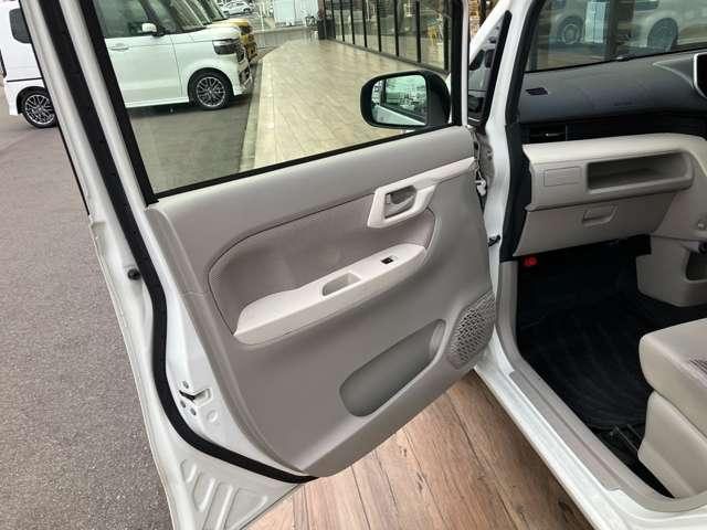 車両画像15