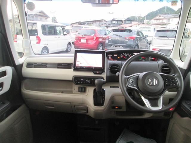 車両画像16