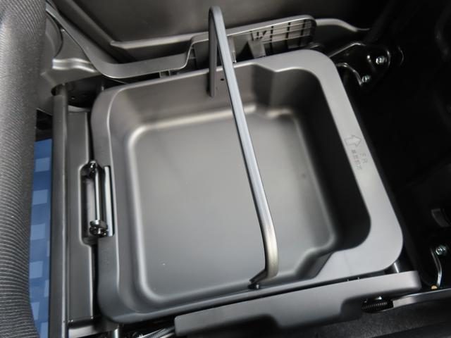 車両画像13