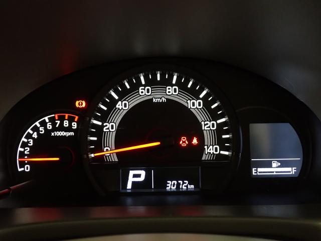 車両画像12