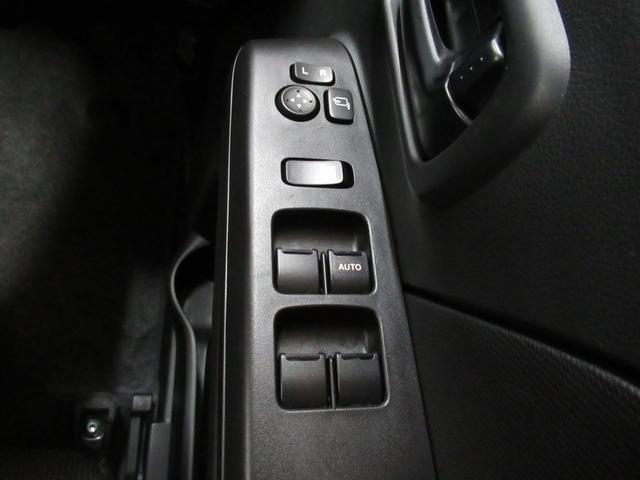 車両画像18