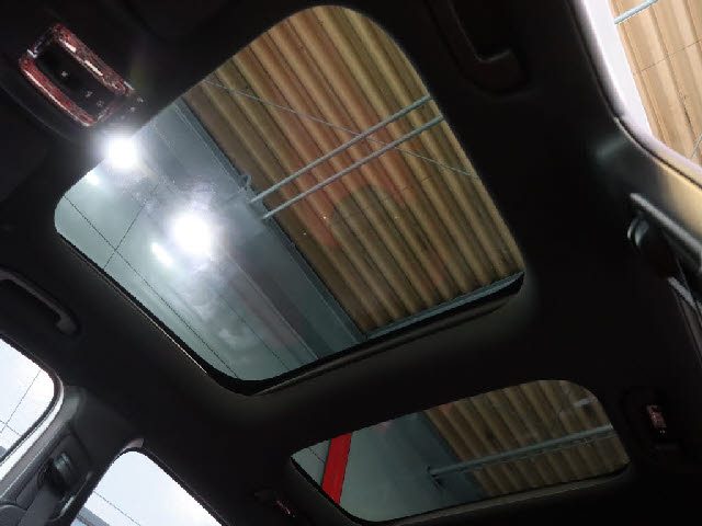 車両画像14