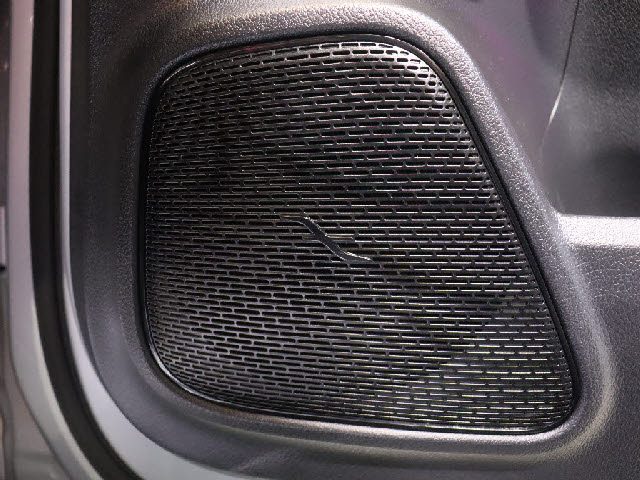 車両画像15