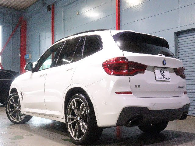 車両画像4