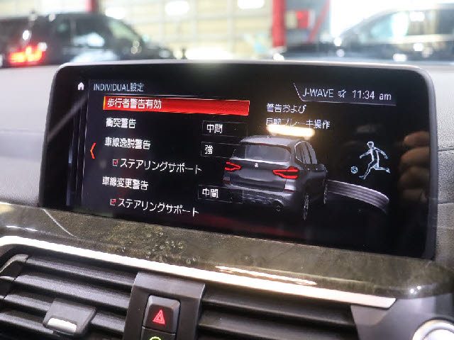 車両画像11