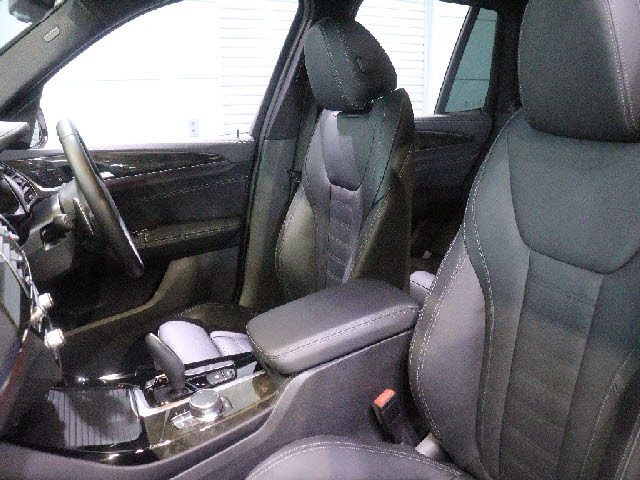 車両画像29