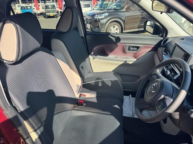 車両画像11