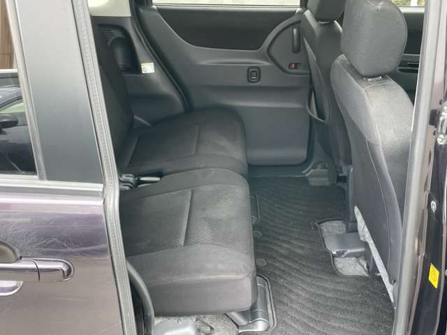 車両画像16
