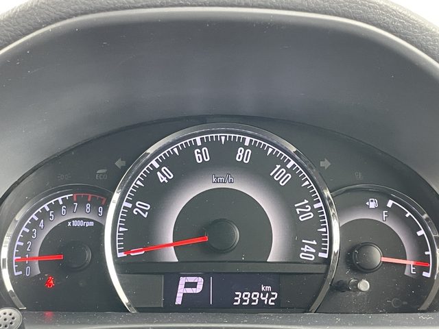 車両画像30