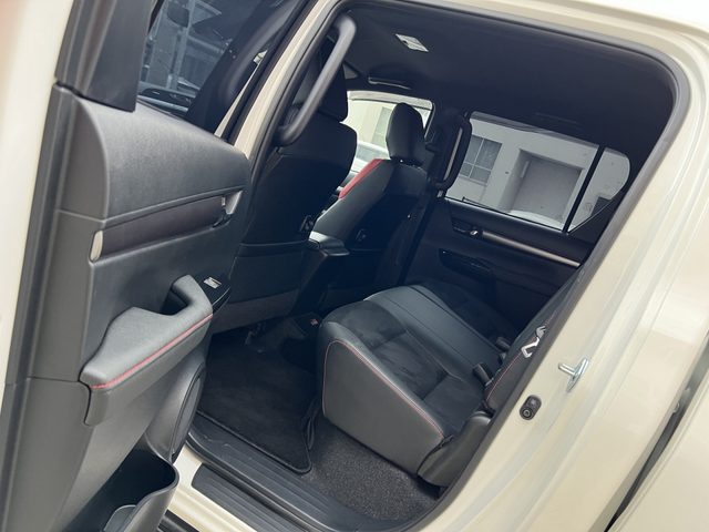 車両画像19
