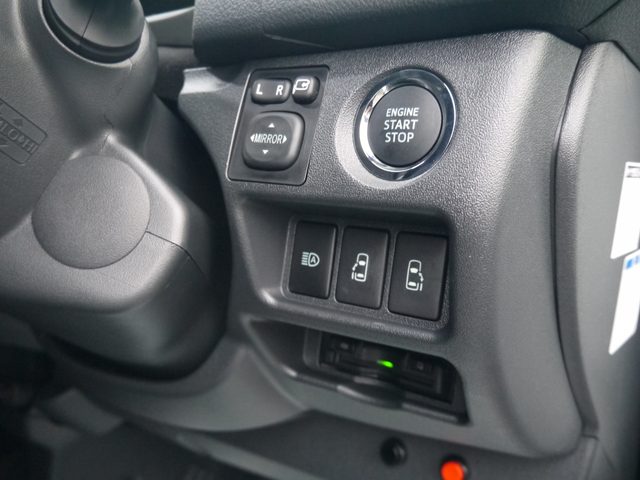 車両画像14