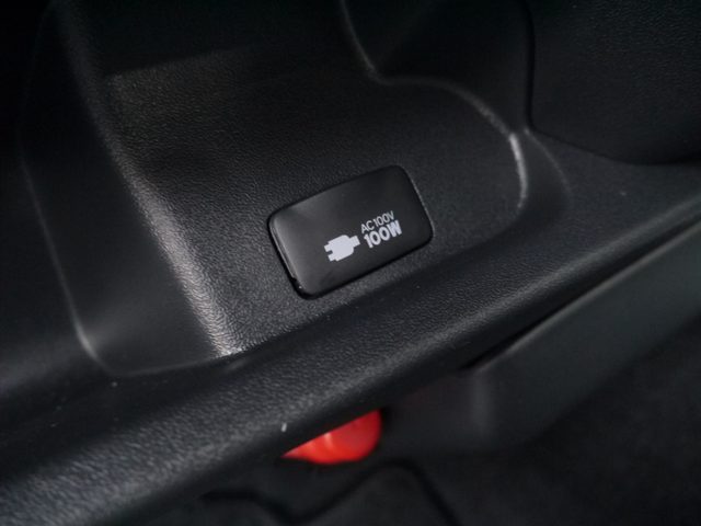 車両画像18