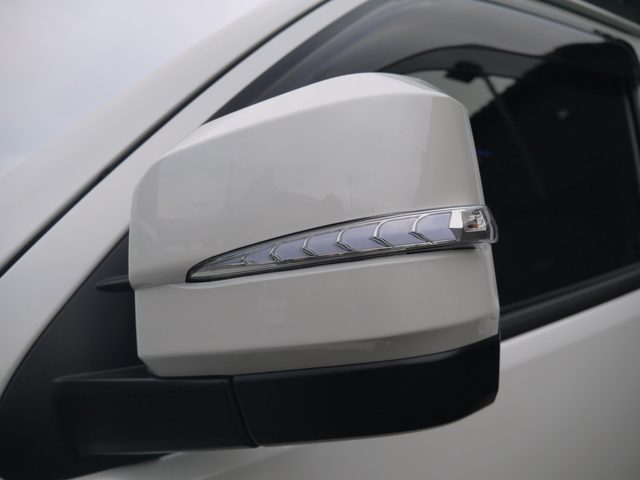車両画像25