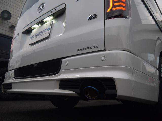 車両画像28
