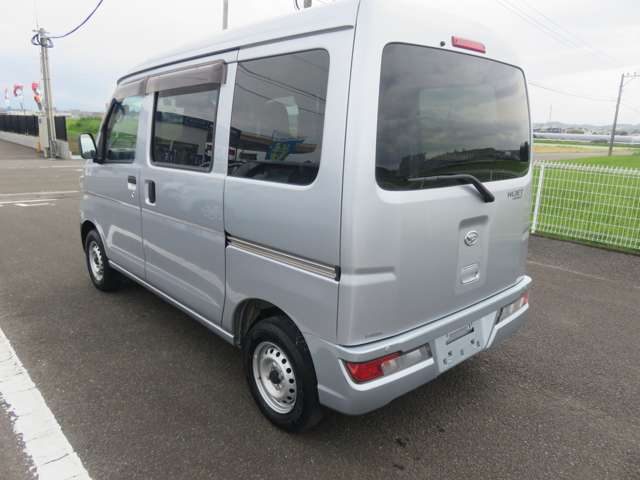 車両画像4