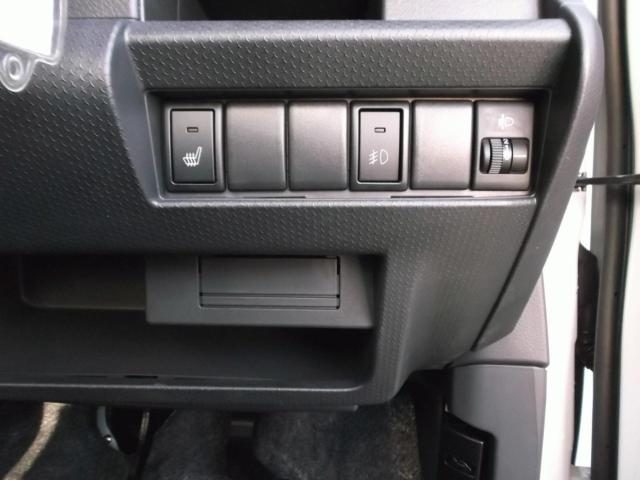 車両画像18