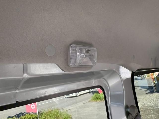 車両画像11