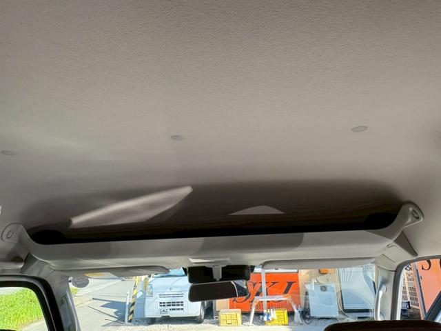 車両画像24