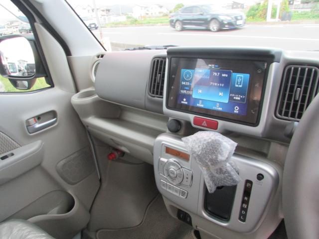 車両画像30