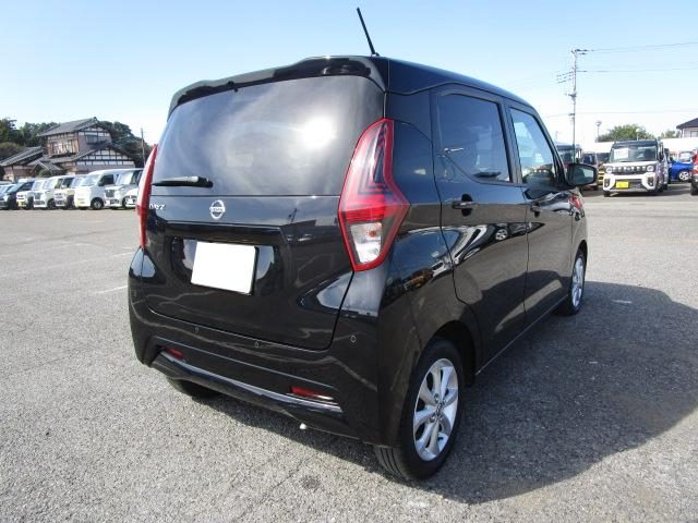 車両画像8