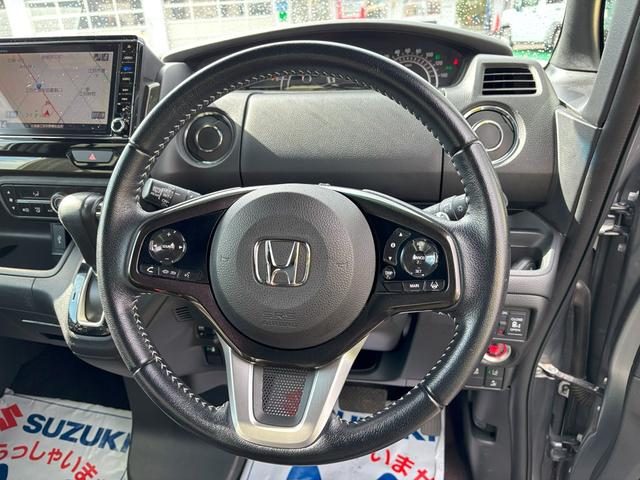 車両画像14