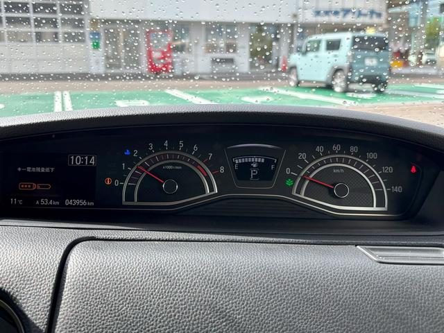 車両画像15