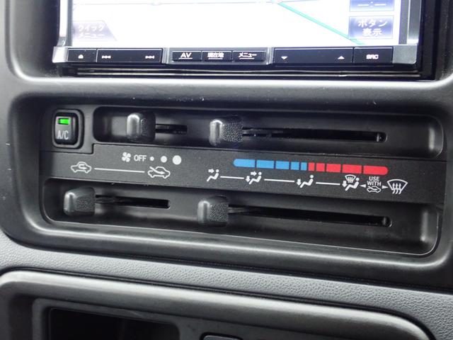 車両画像17