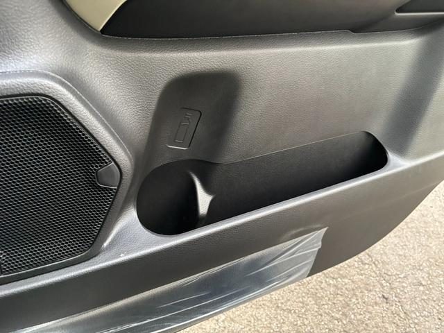 車両画像16