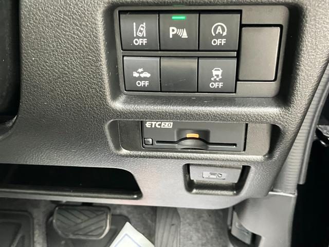 車両画像16