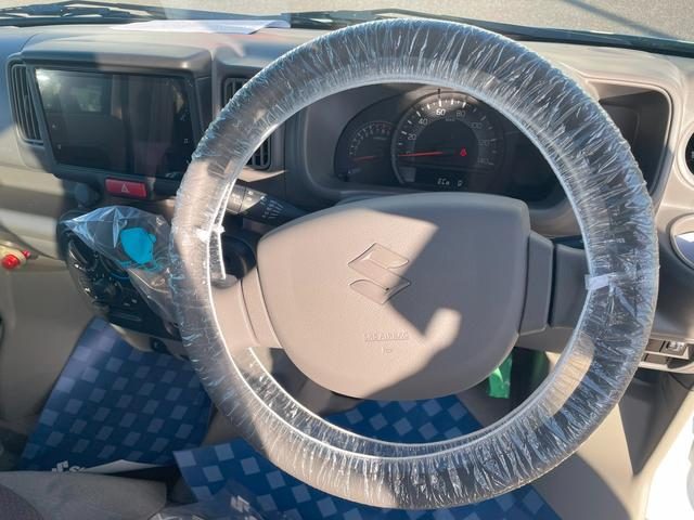 車両画像16