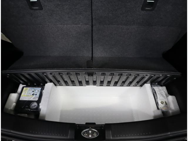 車両画像18