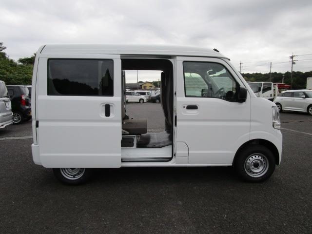 車両画像8
