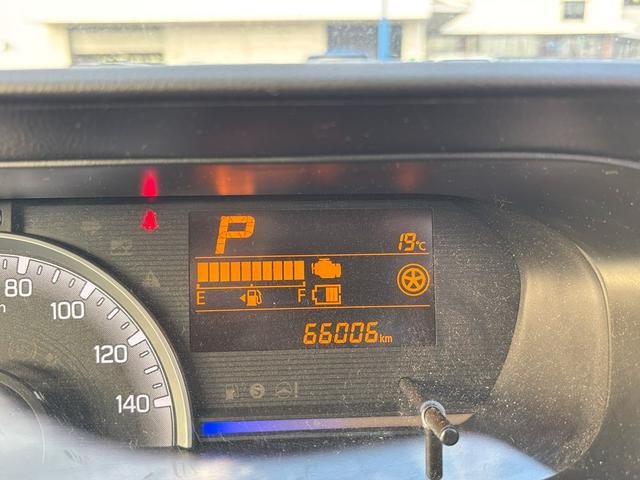 車両画像16