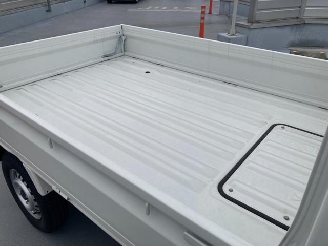 車両画像18