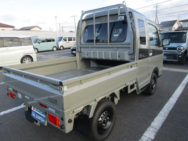 車両画像8
