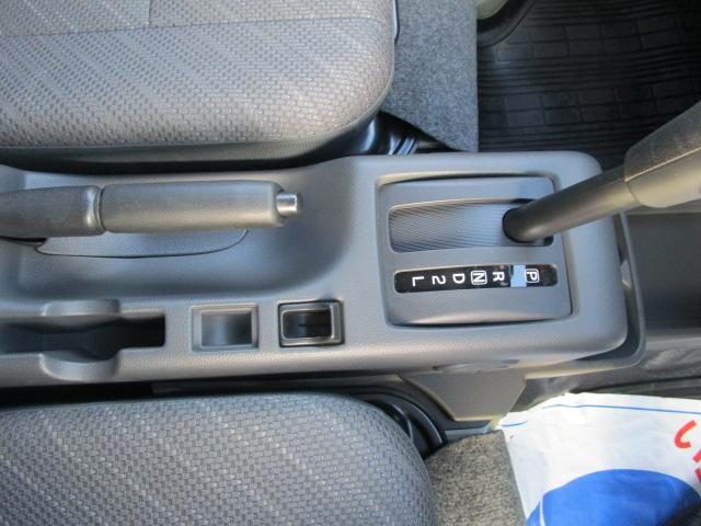 車両画像11