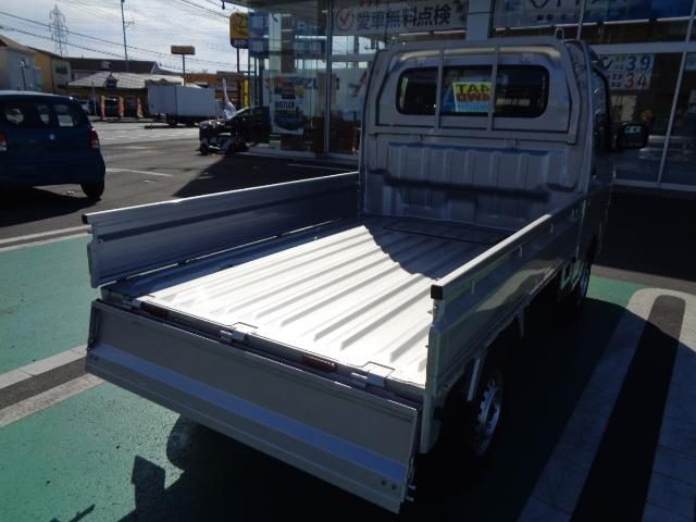 車両画像11