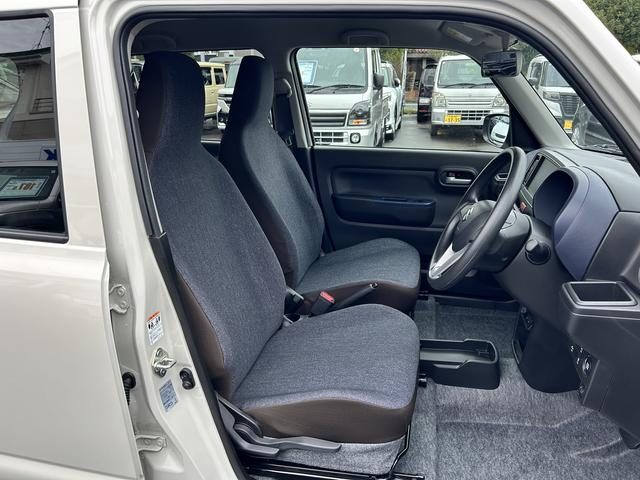 車両画像13