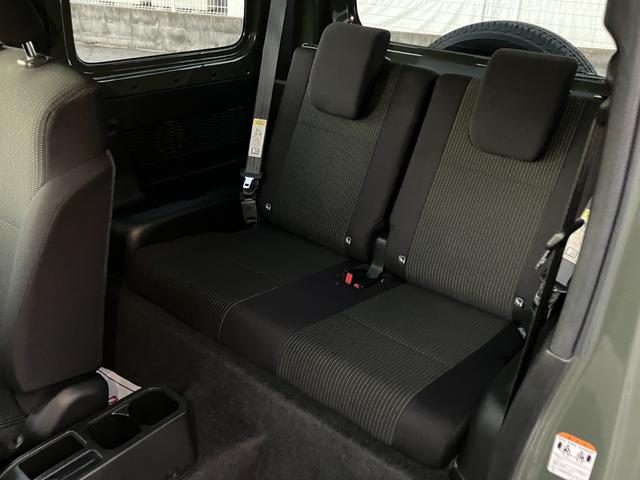 車両画像12